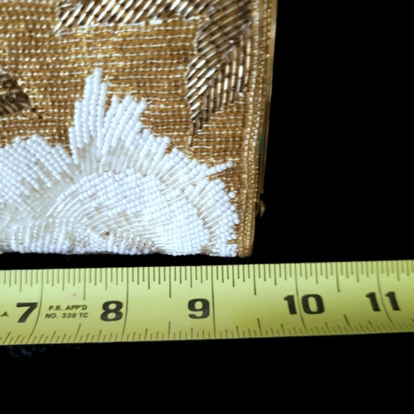 Vintage Clutch bag Beaded Gold Cream Stunning - Picture 3 of 12